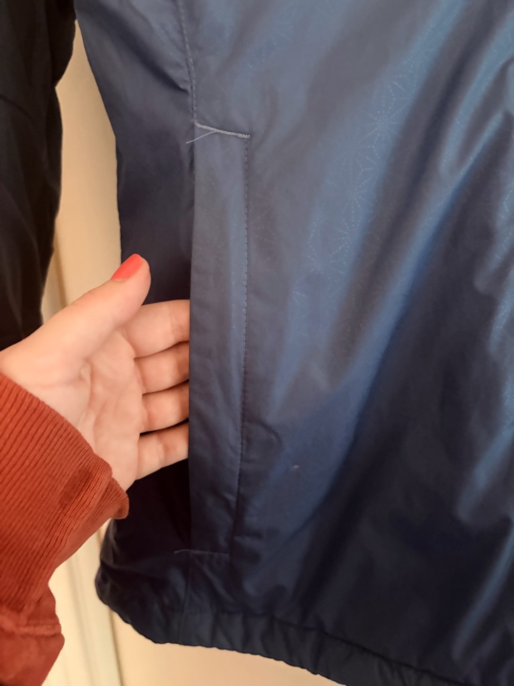 Columbia Jacket - Picture 2 of 6